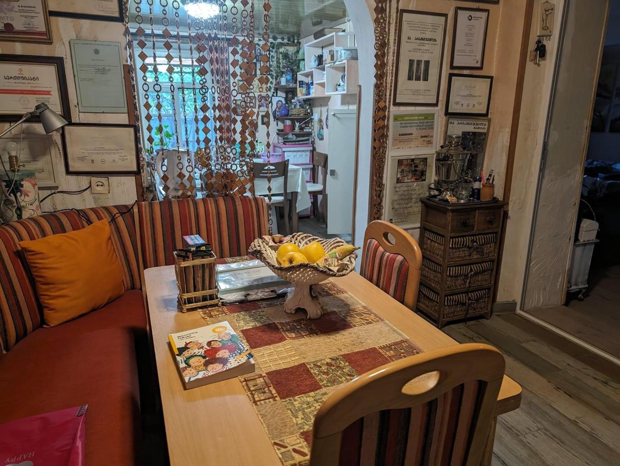 Artist'S House Otel Tetritskaro Dış mekan fotoğraf