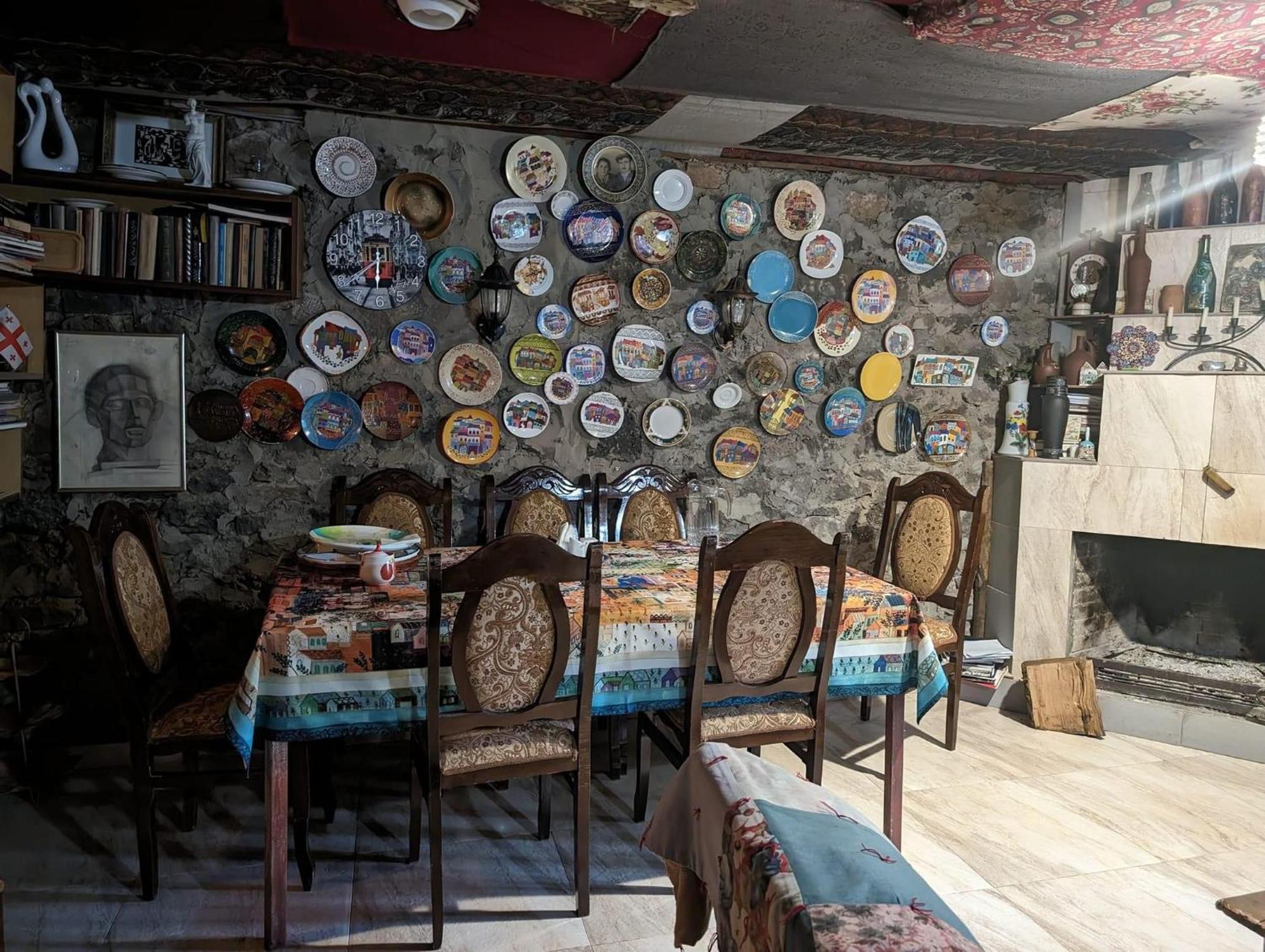 Artist'S House Otel Tetritskaro Dış mekan fotoğraf