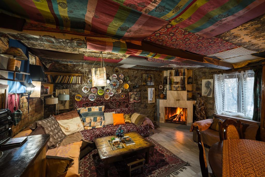 Artist'S House Otel Tetritskaro Dış mekan fotoğraf